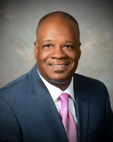 Real Estate Agent Ennis Fant in Greenville